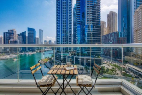 ShoresInn - Beautiful residence with Marina Views